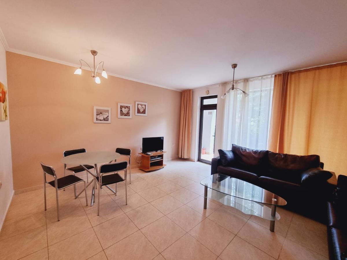 Modern 1Bd At Watermill Apartment Complex スヴェティ・ヴラス エクステリア 写真