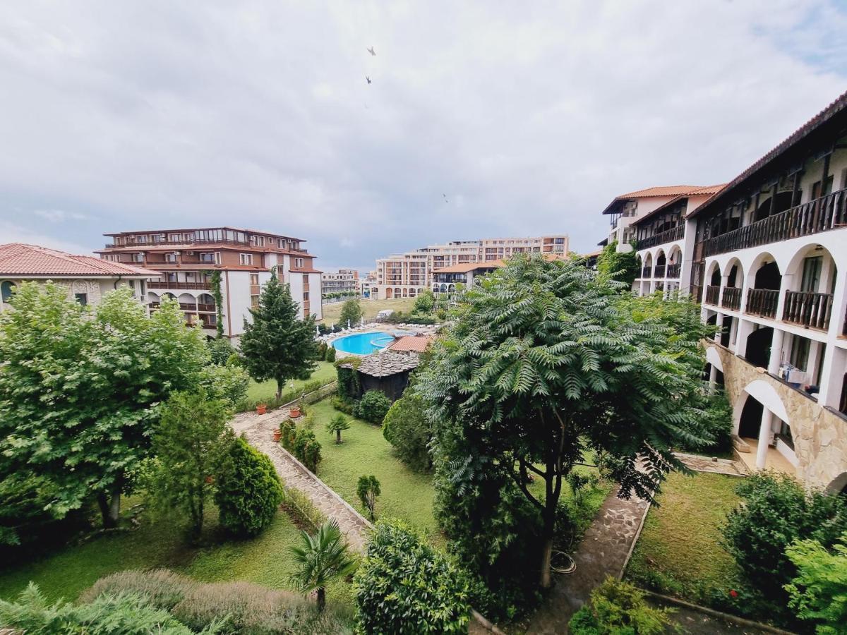 Modern 1Bd At Watermill Apartment Complex スヴェティ・ヴラス エクステリア 写真