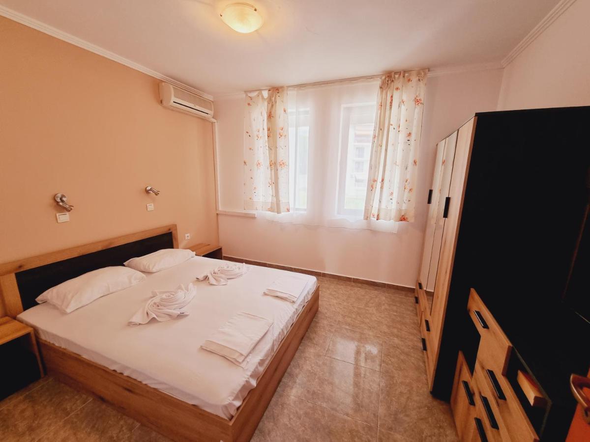 Modern 1Bd At Watermill Apartment Complex スヴェティ・ヴラス エクステリア 写真