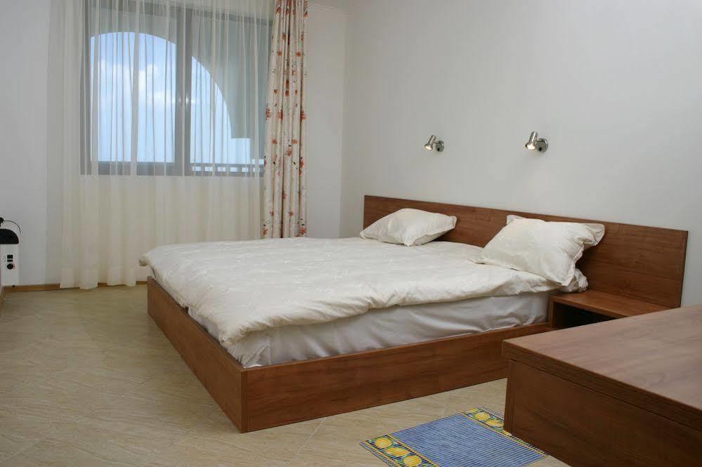 Modern 1Bd At Watermill Apartment Complex スヴェティ・ヴラス エクステリア 写真